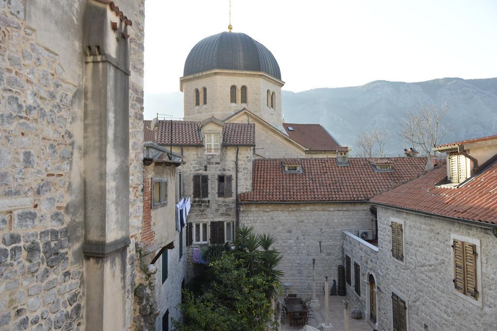 Palazzo Max And Alex Apartments Kotor Kültér fotó